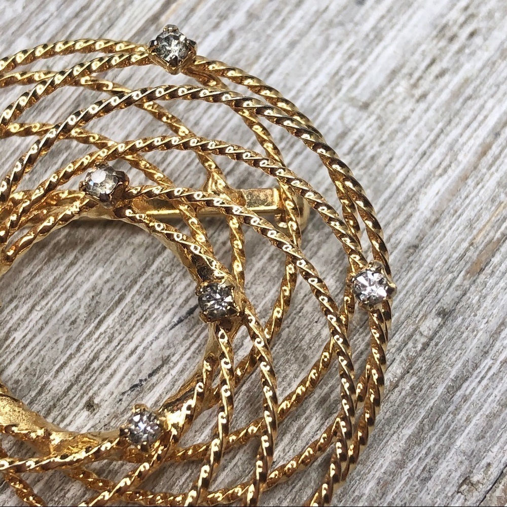 Vintage Circle Pin Overlapping Rope Rhinestone - Picture 10 of 10